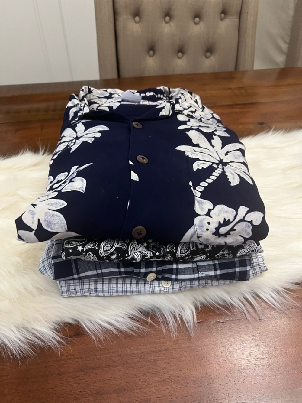 4 Pc Men’s Medium Short Sleeve Shirt Bundle Hawaiian Nautica Cowboy